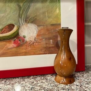 🤑🤑 Vintage Oregon myrtlewood bud vase by  J. D. Molitir of Coos Bay Oregon